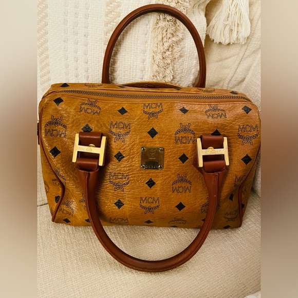 Authentic MCM cognac Boston bag - Picture 7 of 12